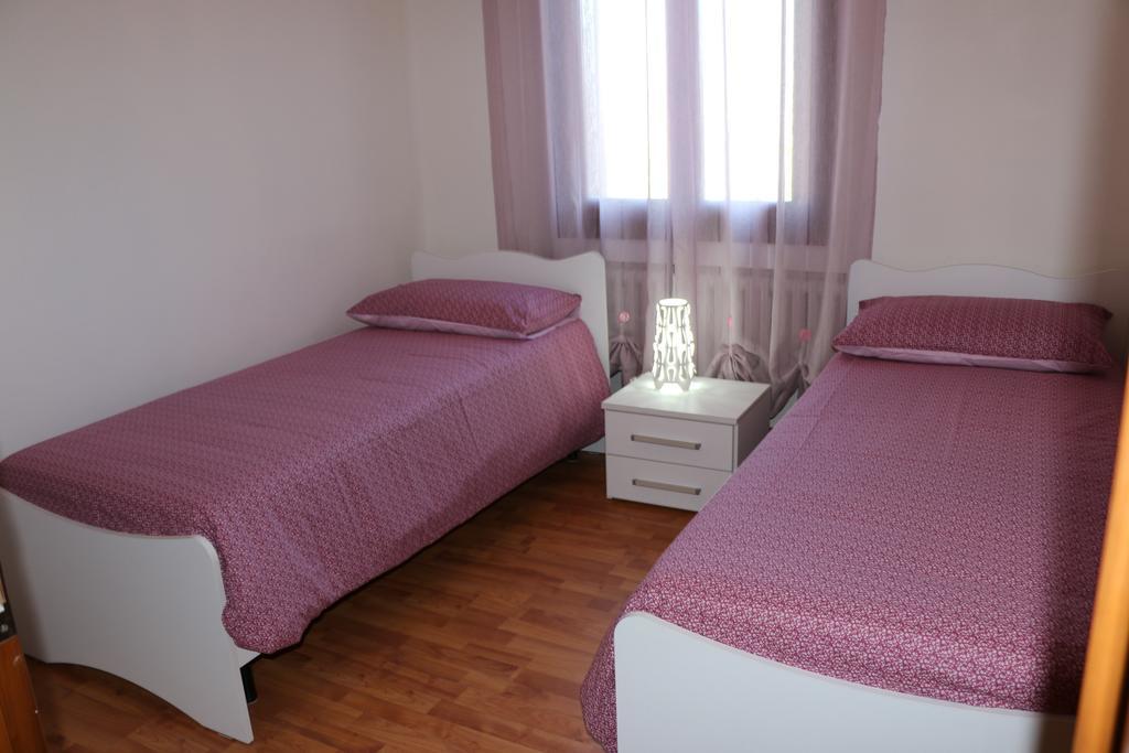 Appartamenti Via Calnova Noventa di Piave Habitación foto